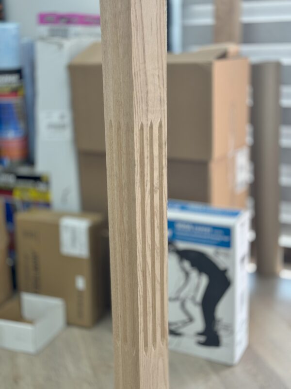 Unfinished Oak 3 Lines Style Stair Post 48″ X 3 1/2″