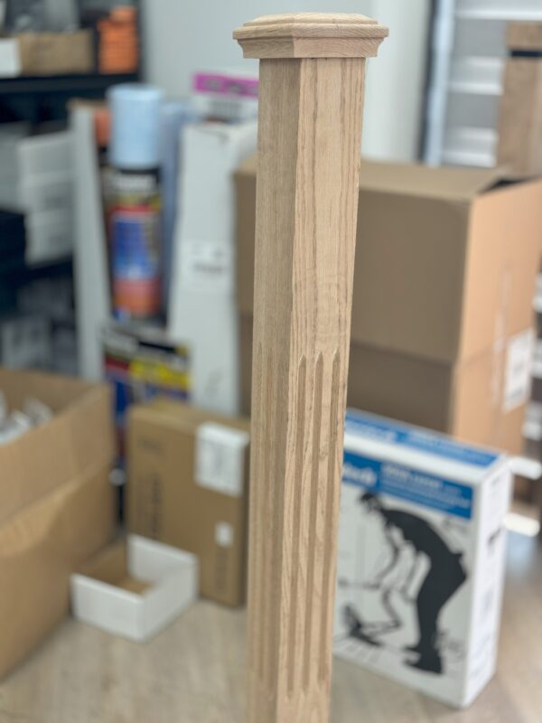 Unfinished Oak 3 Lines Style Stair Post 48″ X 3 1/2″ - Image 2
